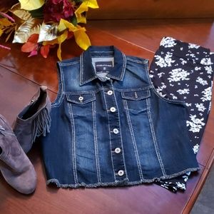 Maurices Jean Vest